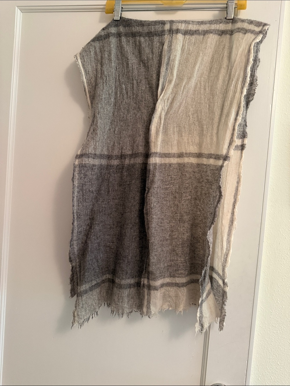 Aritzia Two-Tone Gray and Cream Plaid Lightweight Scarf Wrap